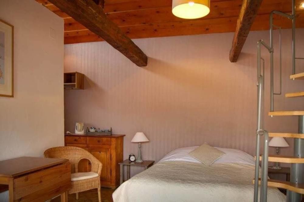 Chambres D'Hotes Le Domaine Des Remparts Селеста Экстерьер фото